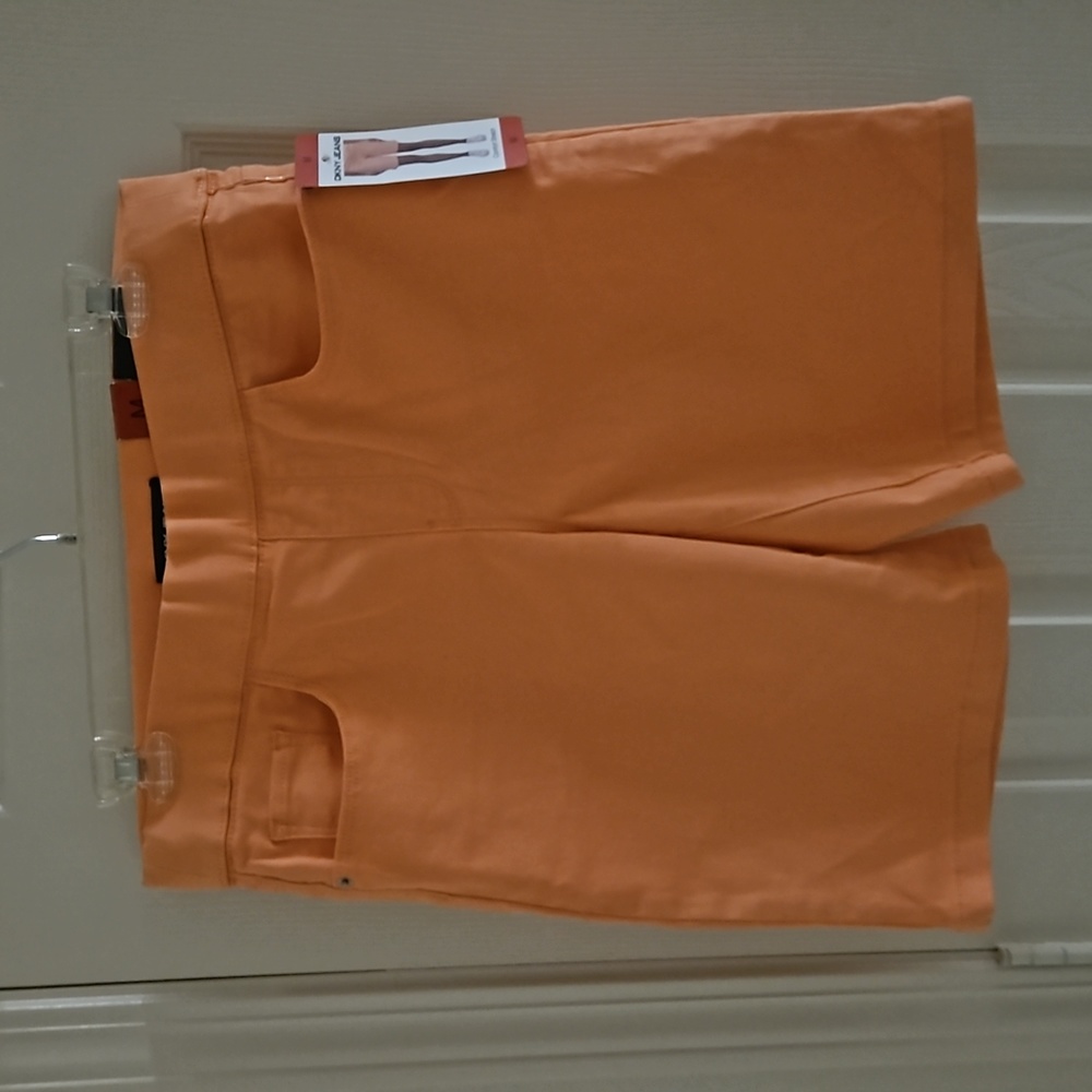 DKNY Peach Shorts Comfort Stretch (New)